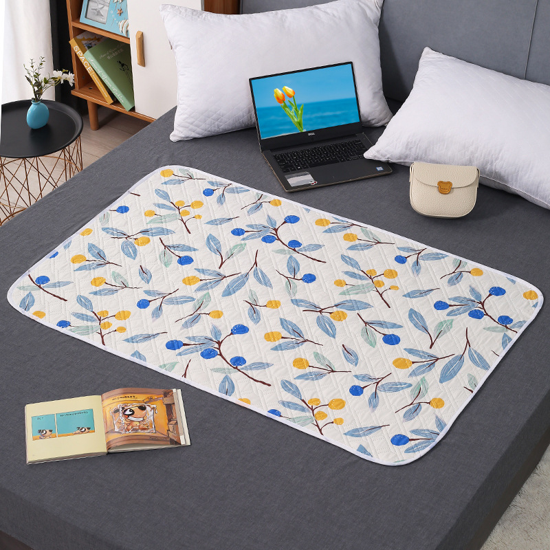 50x70cm Breathable Waterproof  - Changing Table Topper recension och pris