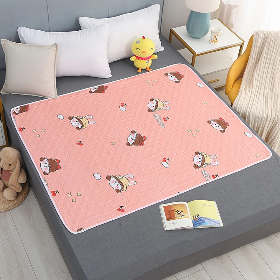 80x120cm cartoon heart, urine  - Changing Table Topper recension och pris